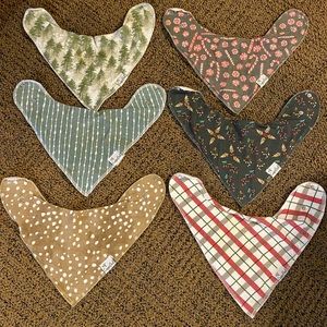 Copper Pearl Holiday Bibs